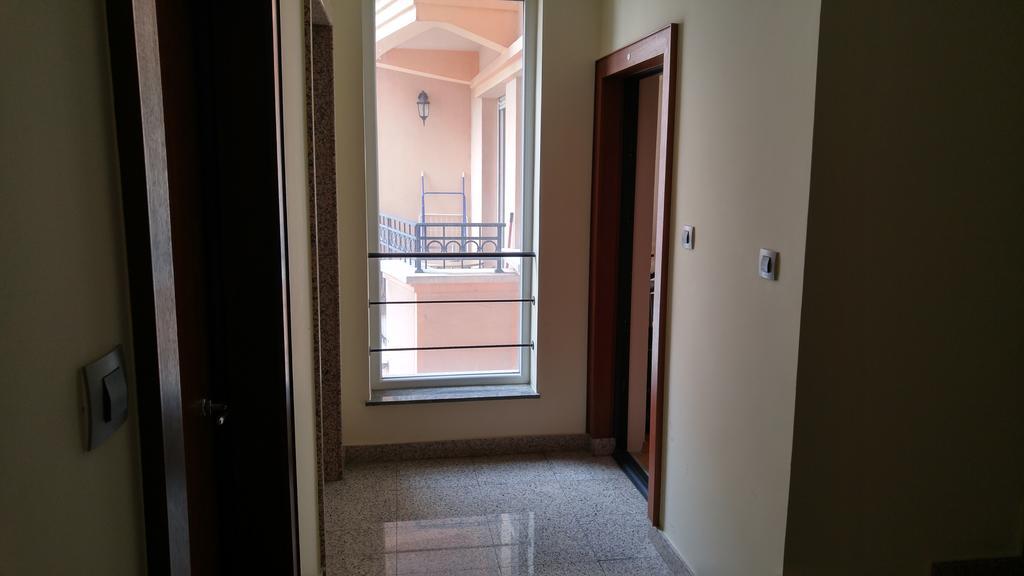 Apartman Snow White โนวีซาด ภายนอก รูปภาพ